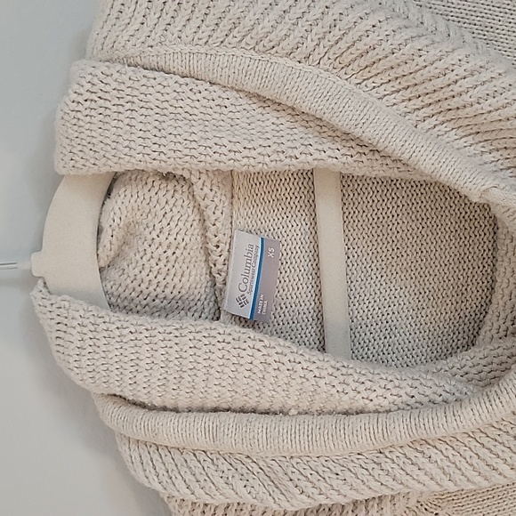 Columbia cowl neck sweater - Picture 2 of 6